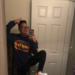 Meet your Posher, Travis